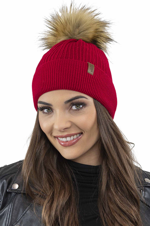 Vivisence Winter Bommelmütze für Damen Wintermütze mit Bommel Herbst aus Warmem Acrylgarn mit Antistatischer Wirkung Perfekte Passform für Kalte Wintertage Modell 7042, Rot