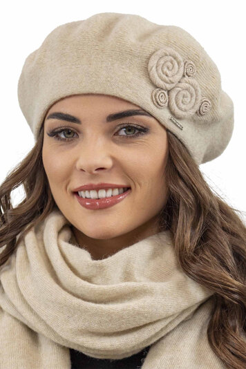 Vivisence Baskenmütze Damen Winter Elegante mit Klassischem Herbst Frauen Mütze Schnitt Warmer Wollmischung Floraler Applikation Perfekter Passform Ideal für Kalte Tage Modell 7037, Beige