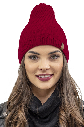 Vivisence Moderne Winter Mütze für Damen Mit Verlängertem Schnitt Aus Wärmendem Garn Mit Dekorativer Bindung Ideal Für Kalte Wintertage Und Outdoor-Aktivitäten, Rot