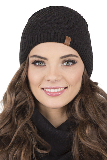 Vivisence Moderne Winter Mütze für Damen Mit Verlängertem Schnitt Aus Wärmendem Garn Mit Dekorativer Bindung Ideal Für Kalte Wintertage Und Outdoor-Aktivitäten, Schwarz