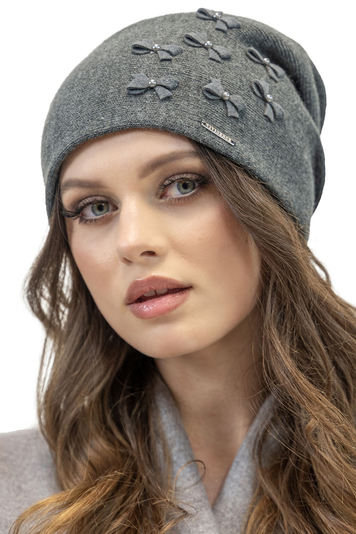 Vivisence Winter Mütze für Damen Beanie Perfekter Passform Durch Falten Hergestellt Aus Warmem Garn Innenfutter Verziert Mit Schleifen Und Perlen Ideal Für Kalte Wintertage Modell 7089, Schwarzgrau