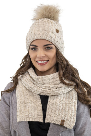 Vivisence Trendige Damen Winter Bommelmütze Mit Weichem Vlies-Innenfutter Aus Wärmendem Garn Antistatische Eigenschaften Perfekte Passform Für Kalte Wintertage Modisches Design, Beige