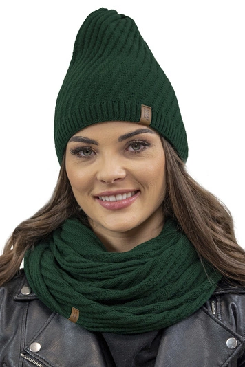 Vivisence Damen Winter Set Mütze Und Loop-Schal Komfort für Kalte Tage 7017Kmpl, grün