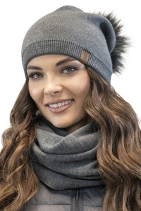 Vivisence Modisches Damen-Set aus Mütze Mit Umweltfreundlichem Pompon und Doppelt Gefaltetem Strickstoff Sowie Passendem Loop-Schal Ideal für Kalte Wintertage, Graphit