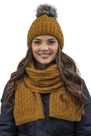 Vivisence Wintermütze mit Bommel Damen Warmes Ideal Für Kalte Wintertage 7015, dunkelgelb