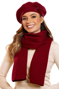 Vivisence Elegantes Damen Winter Set Aus Baskenmütze Mit Blumenapplikation Und Langer Schal Aus Warmem Garn Perfekte Für Kalte Wintertage Ideal Für Elegante Und Sportliche Outfits,