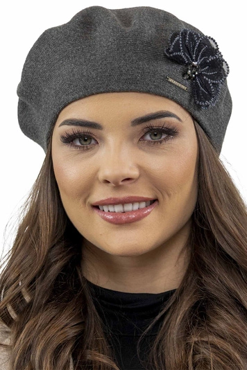 Vivisence Damen Baskenmütze Garn mit Blumenapplikation Ideal für Wintertage 7036, dunkelgrau