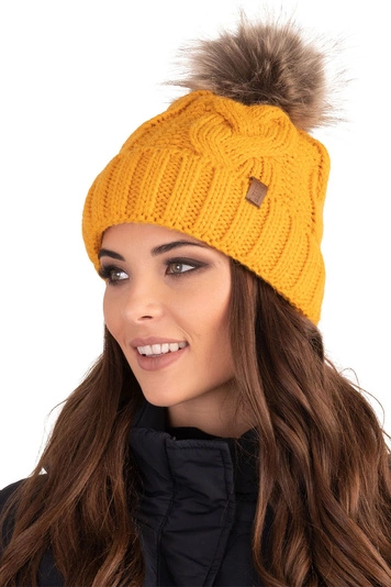 VIVISENCE Wintermütze mit Bommel Damen Warmes Ideal Für Kalte Wintertage 7014, honig