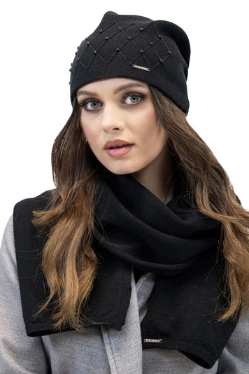 Vivisence WinterSet Für Damen Mit Mütze Und Schal Aus Warmem Garn Mit Wollzusatz Perfekt Für Kalte Wintertage Mit Dekorativen Perlen, 