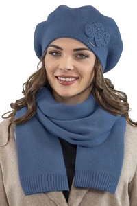 Vivisence Damen Mütze mit Schal Mit Blume Applikation Wärme An Wintertagen 7006, blau